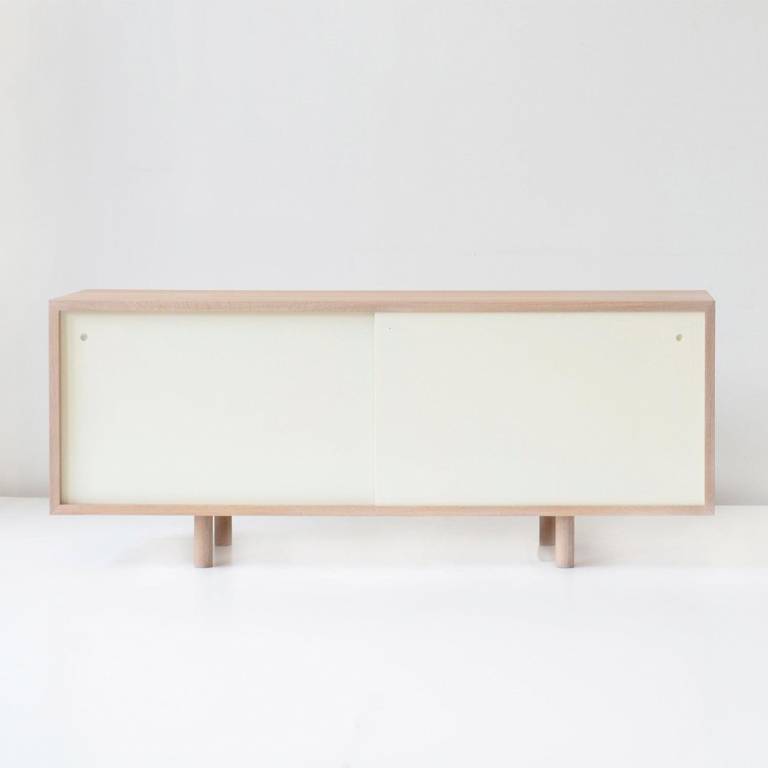 hollis morris fairbanks small w.oak white white