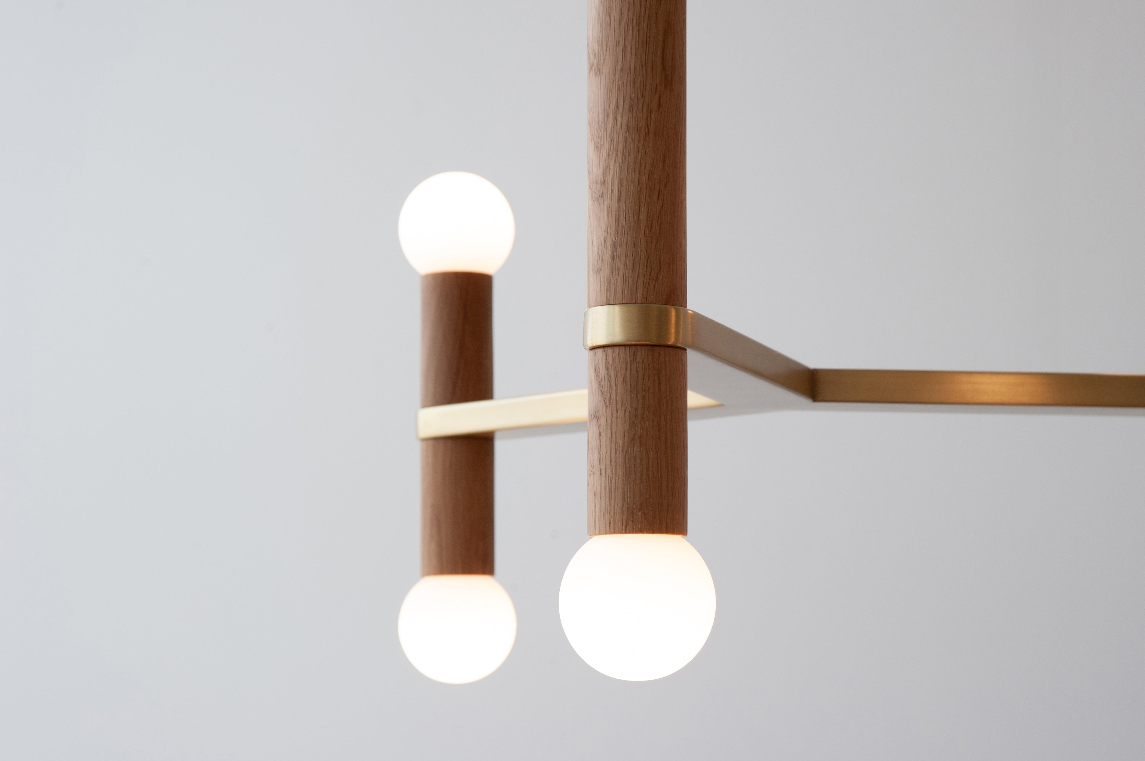 hollis morris molecule chandelier detail w.oak natural brass