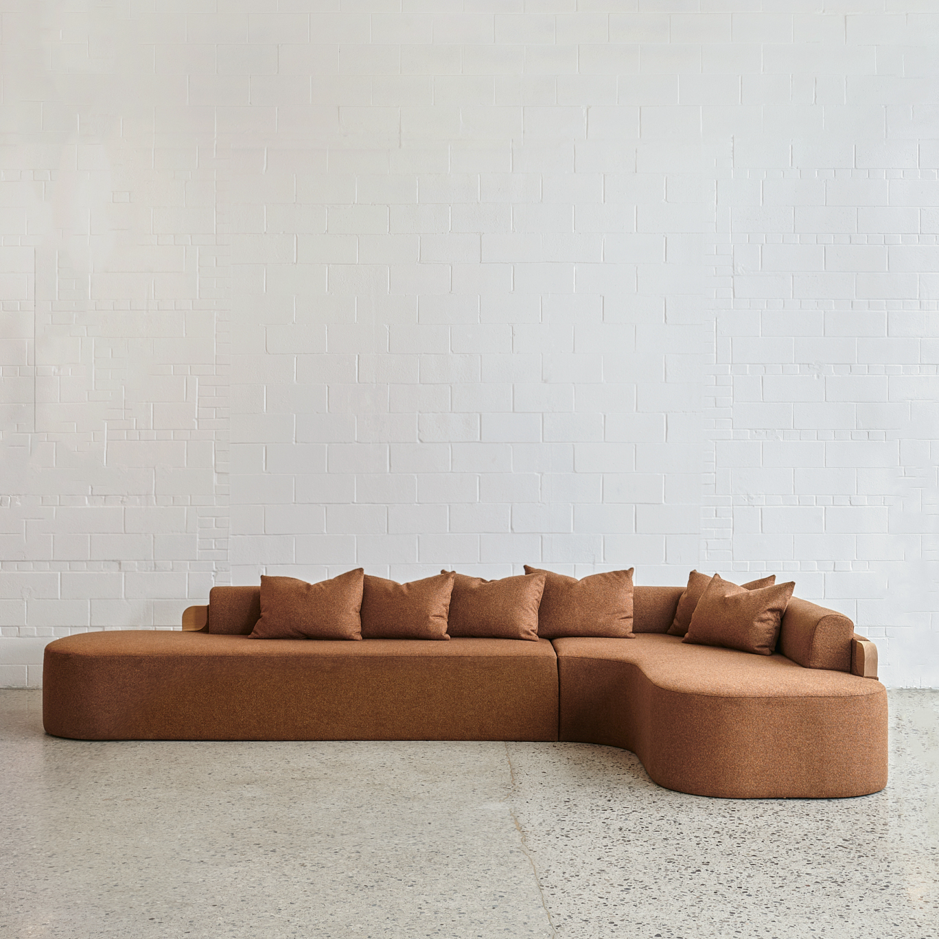 hollis morris riverside sofa w.oak natural upholstered