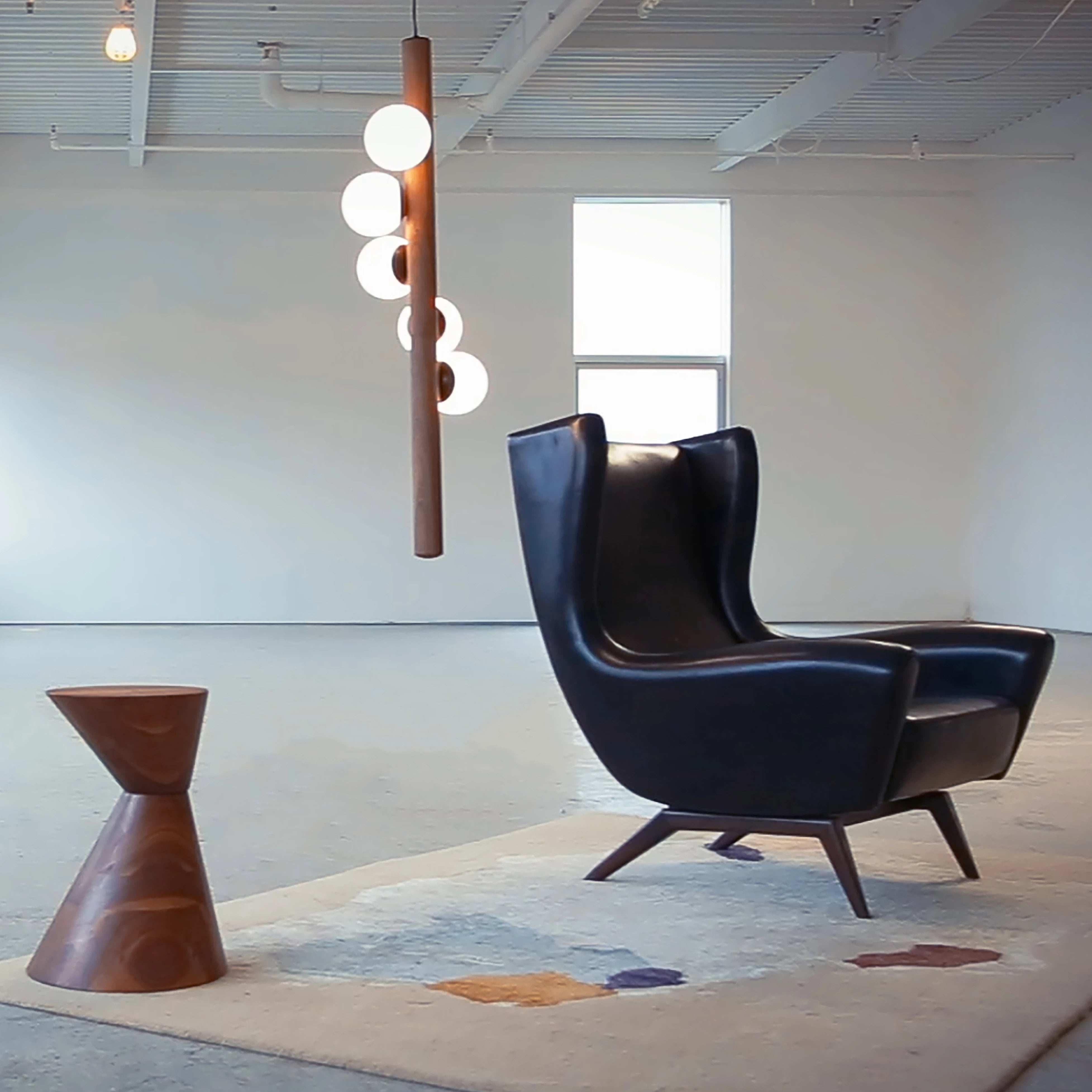 Willow Vertical Pendant