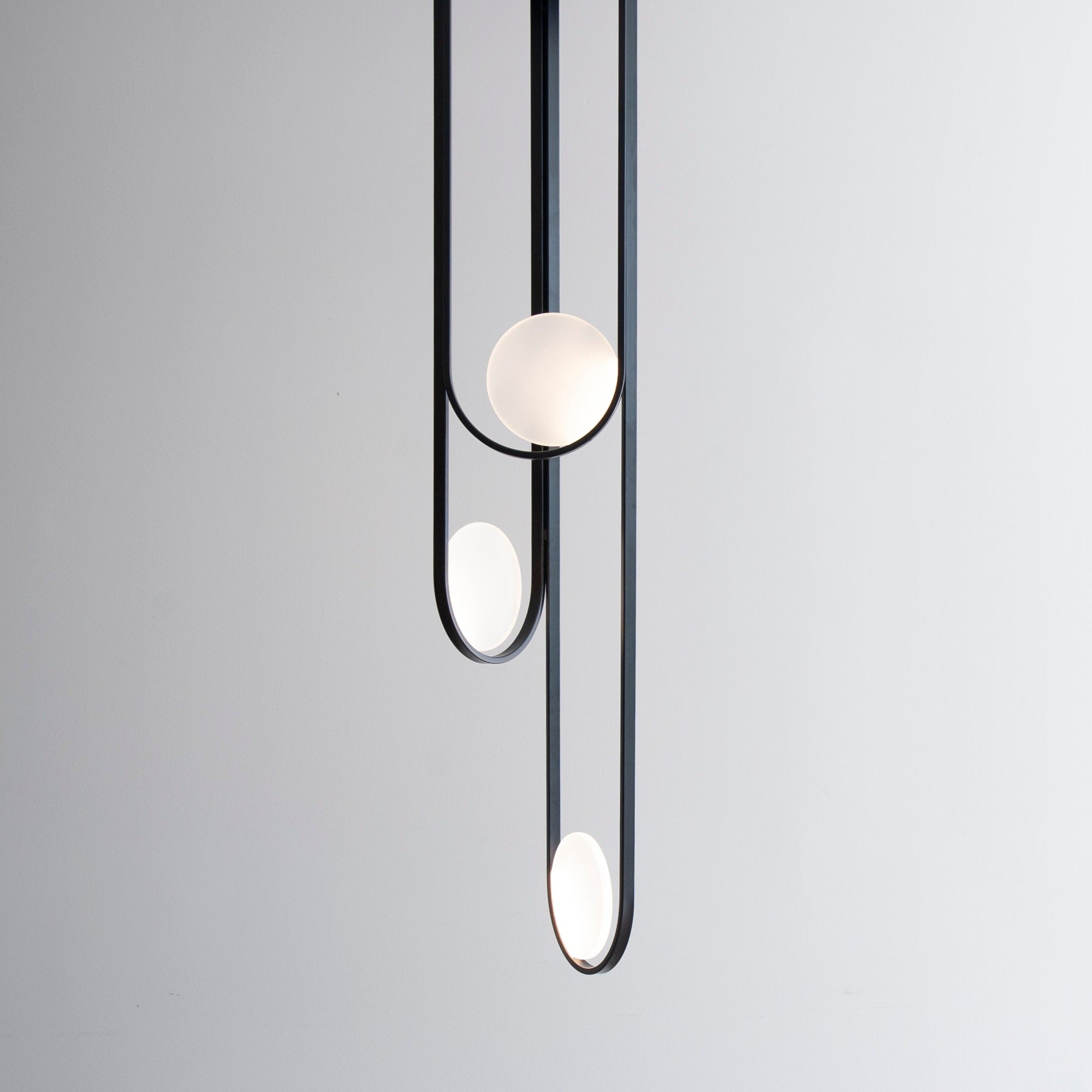 hollis morris ellipse chandelier black