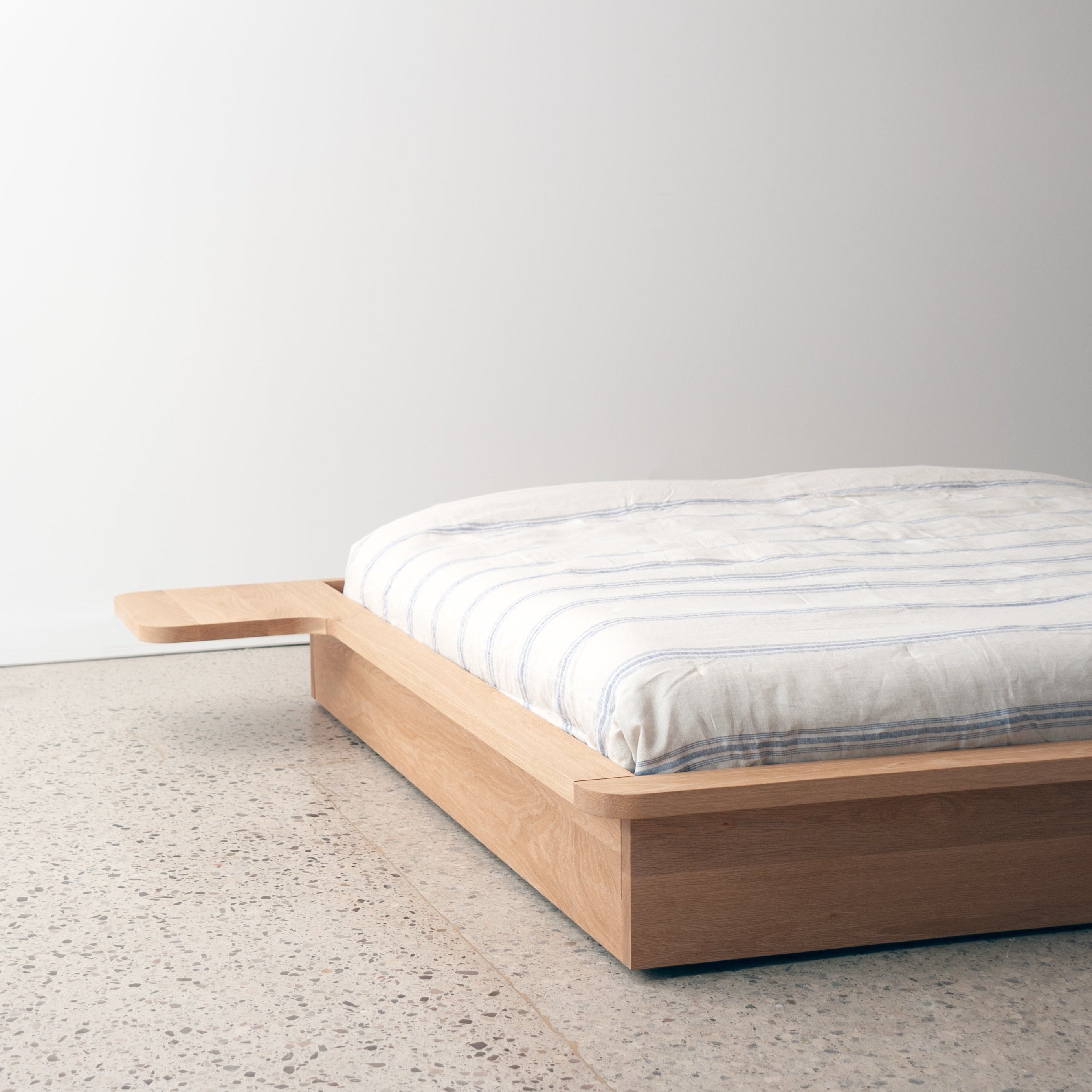 Ripple Bed