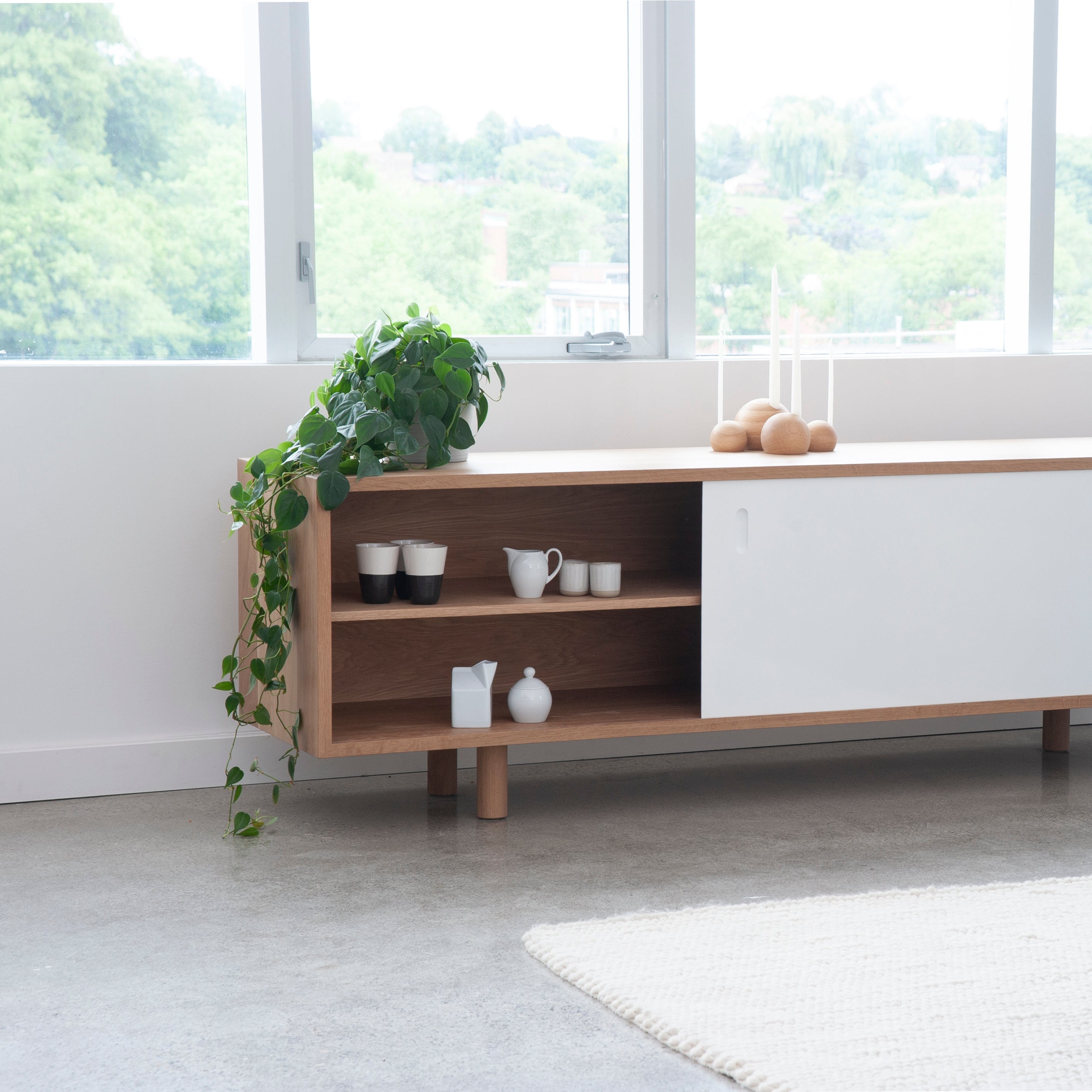 hollis morris fairbanks sideboard w.oak natural white