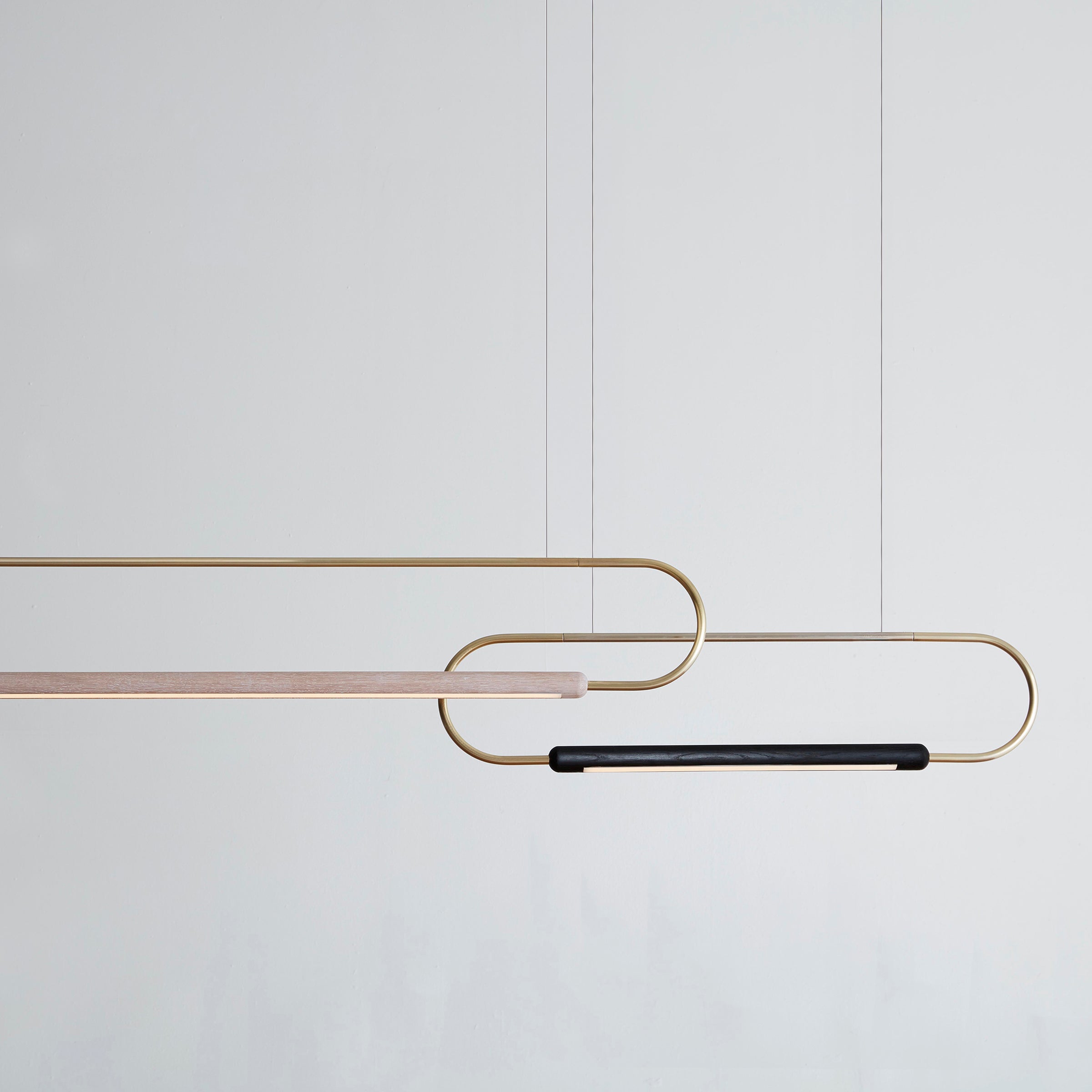 hollis morris link horizontal pendant w.oakwhite black brass