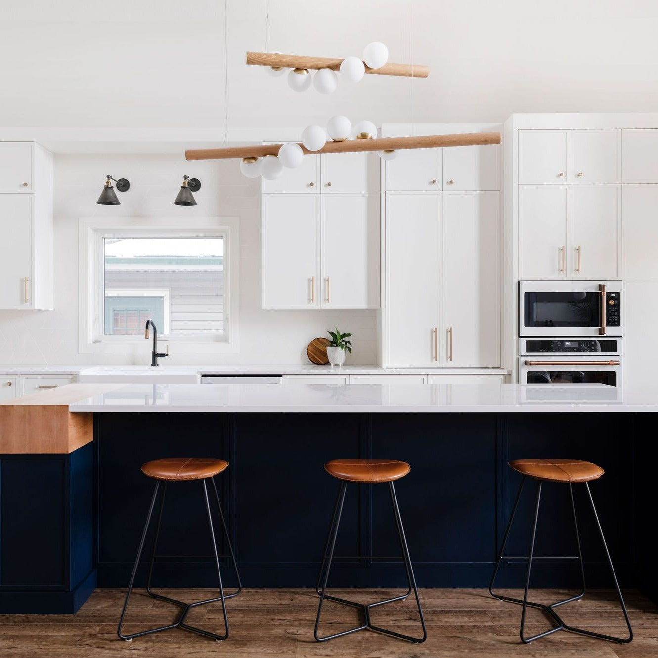 Willow Horizontal Pendant